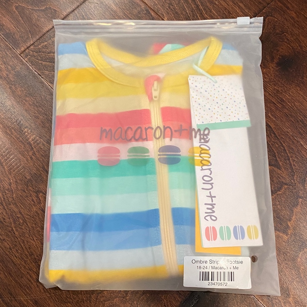 Macaron + Me Bamboo Ombré Stripes Zipper Footie
Sleeper 18-24m NWT
